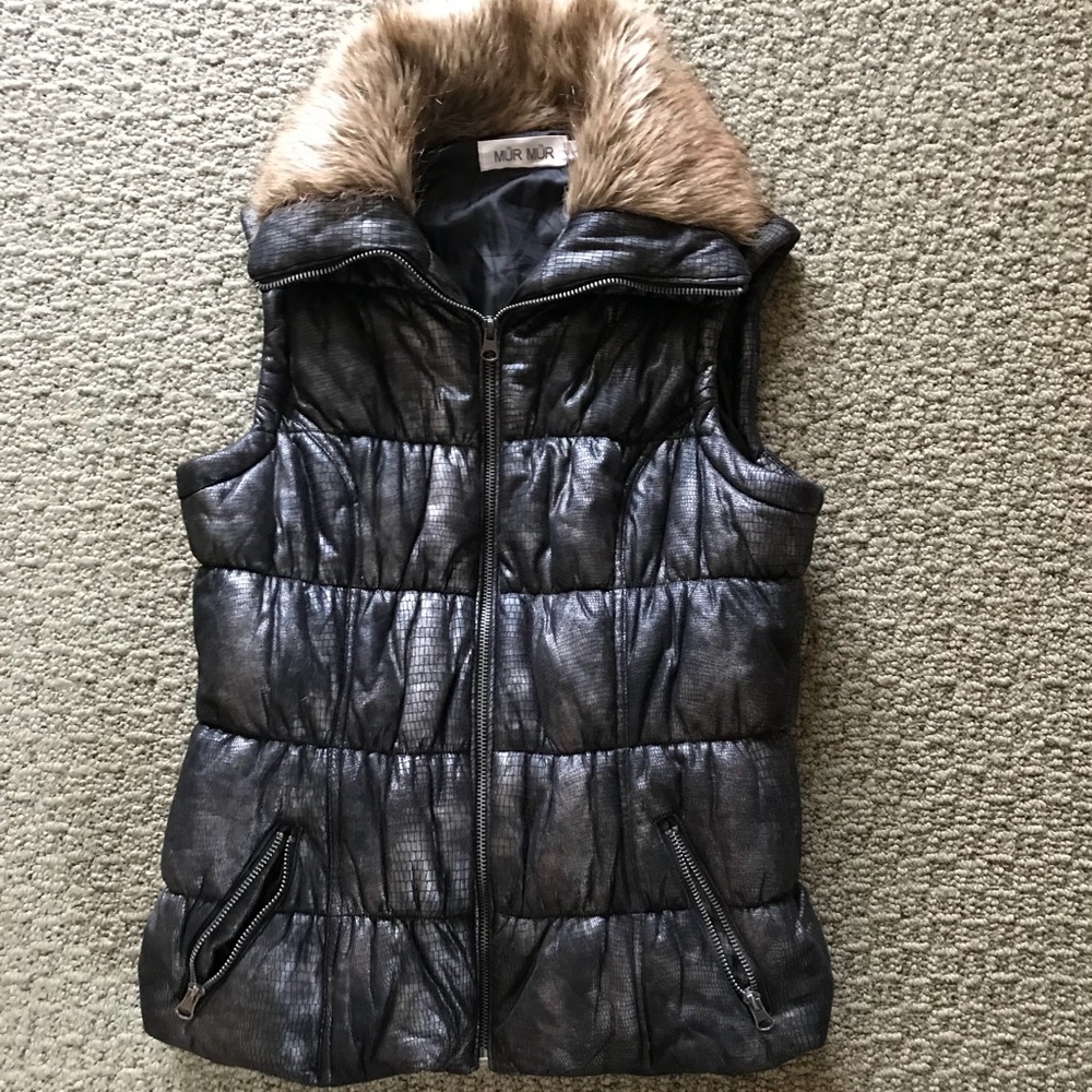 MUR MUR Metallic Snake Skin Down Vest